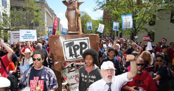 'Working people are rising up against backroom deals that destroy our democracy and threaten our communities and the environment,' said George Goehl, executive director of National People&rsquo;s Action, who organized Monday's anti-Fast Track rally alongside allies at the Campaign for America&rsquo;s Future, Alliance for a Just Society, USAction, and national labor groups. 